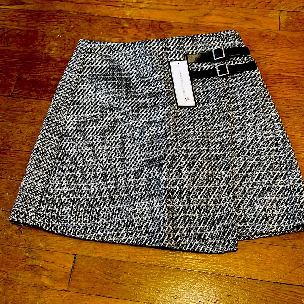 Skort. Runs small. New with tags